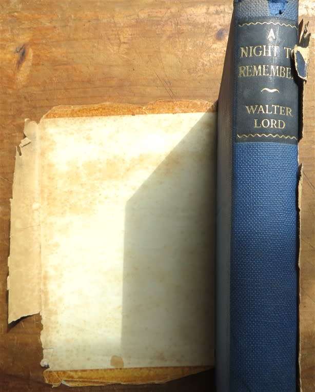 A Night to Remember - Walter Lord - RMS Titanic 1956 1st Edition
