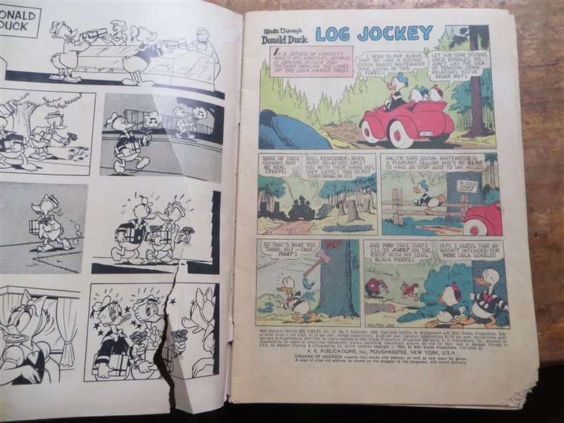 Walt Disney`s Comics & Stories SCARCE COMIC  damaged