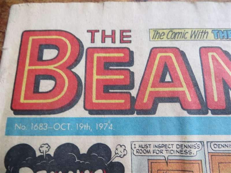 4 x Picture Paper Comics 1 Bid