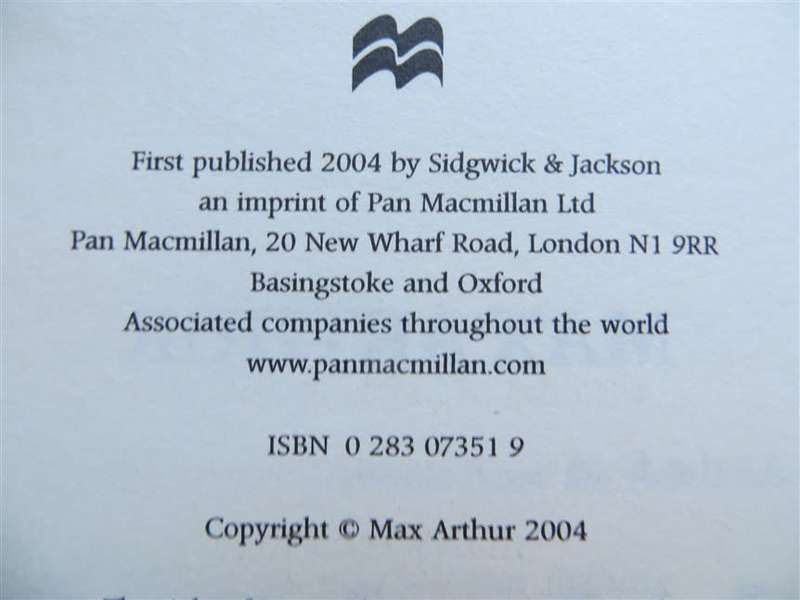 SAMPLE COPY-Symbol of Courage - A History of the Victoria Cross - Max Arthur