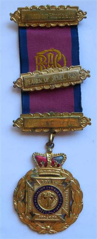 Masonic Medal - bearer of Jewel 1963 Knights Chapter Knight Guard 1962