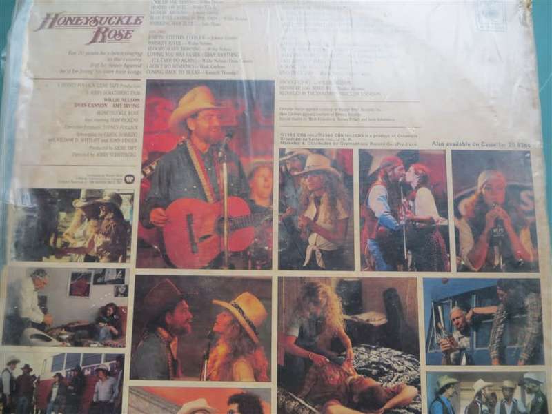 Vintage Vinyl LP - Willie Nelson - Honeysuckle Rose VG/VG