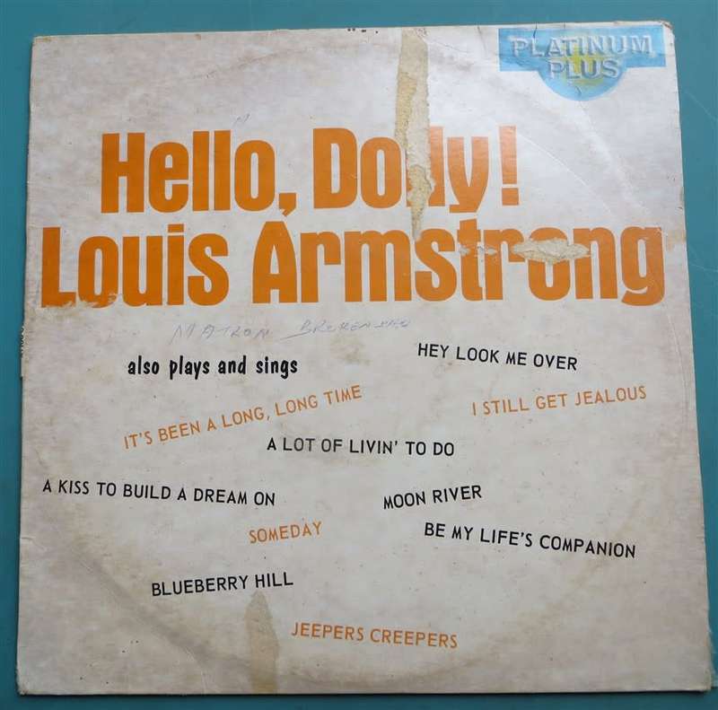 Vintage Vinyl LP - Hello Dolly - Louis Armstrong -Cover damaged/VG