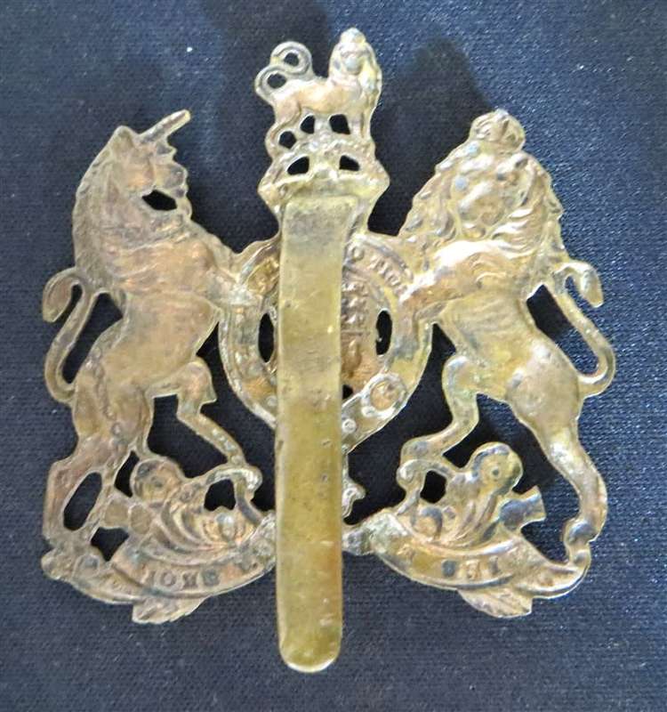 WWII British General Service Corps Cap Badge Slider type