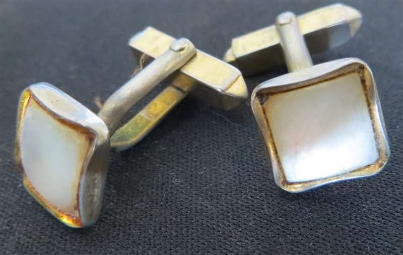 Cufflinks Pair