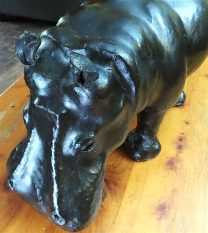 Vintage Large Leather Hippo Sculpture - Good Condition 320mm(h) x 550mm(l) x 260mm(w)