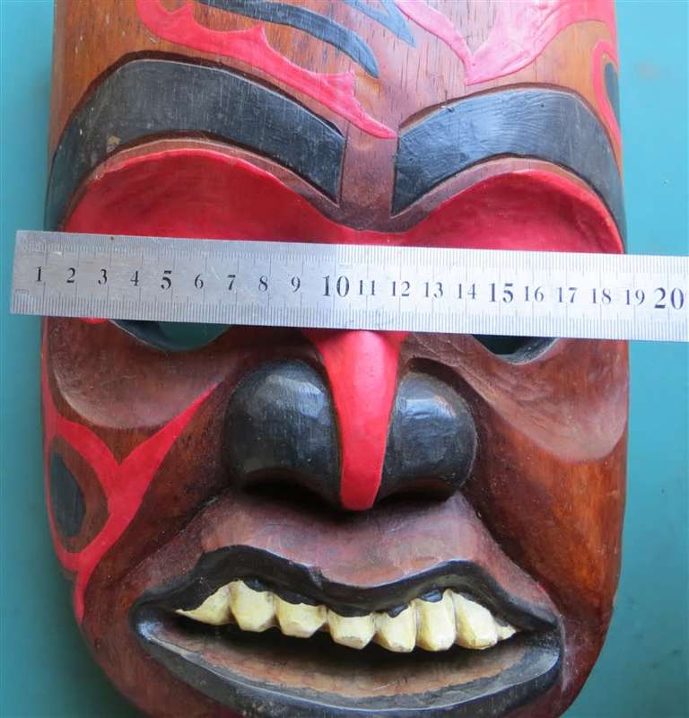 Hawaii / Pacific Islanders Carved Coloured Wood Mask +-300mm x 190mm