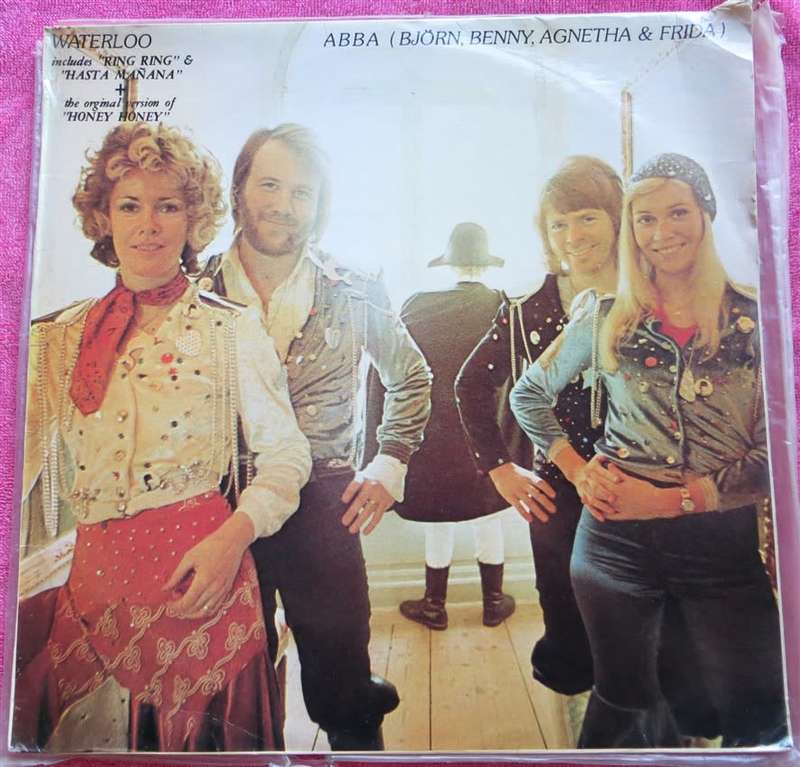 Vintage Vinyl LP - ABBA - Waterloo - Cover VG/Vinyl VG+