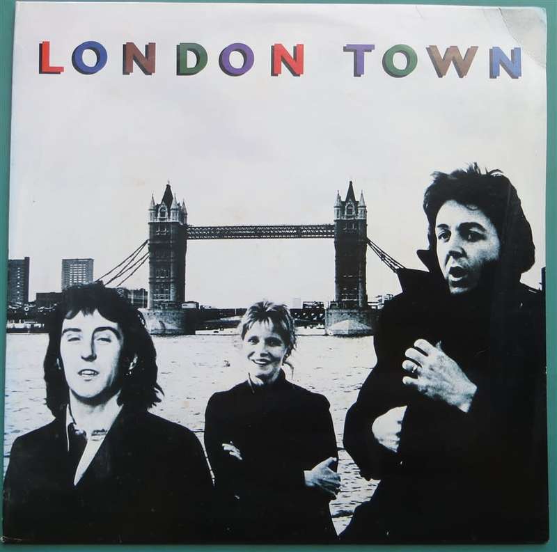 Vintage Vinyl LP - Wings - London Town - Cover VG / Vinyl VG+