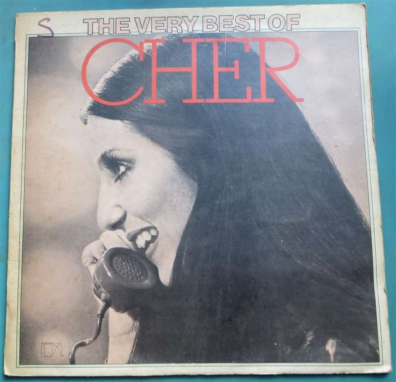 Vintage Vinyl LP - The very Best of Cher- Cover VG/ Vinyl VG