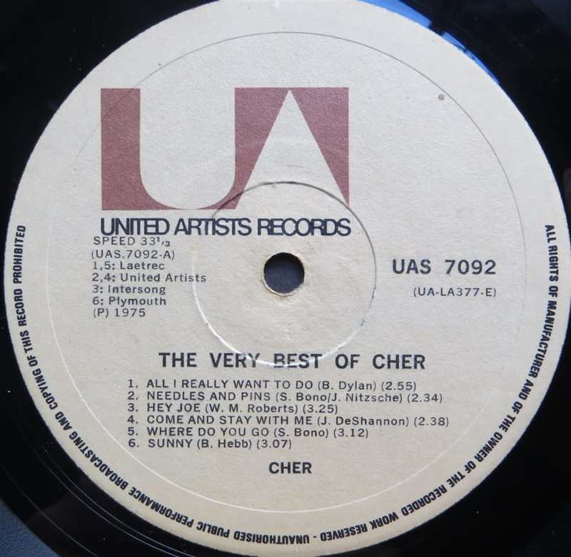 Vintage Vinyl LP - The very Best of Cher- Cover VG/ Vinyl VG