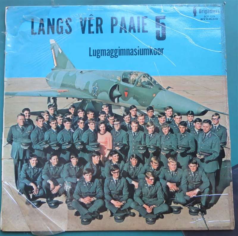 Vintage Vinyl LP - Langs Ver Paaie 5 - Cover VG / Vinyl VG