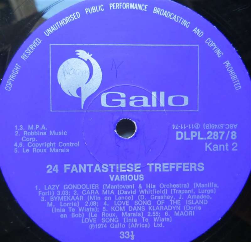 24 Fantastiese Treffers Nr.2 - 2 x LPs Cover G / Vinyl VG