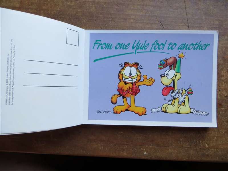Garfield Seasons Greetings - Jim Davis - Book of Postcards