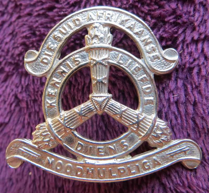 The SA Noodhulpliga Badge