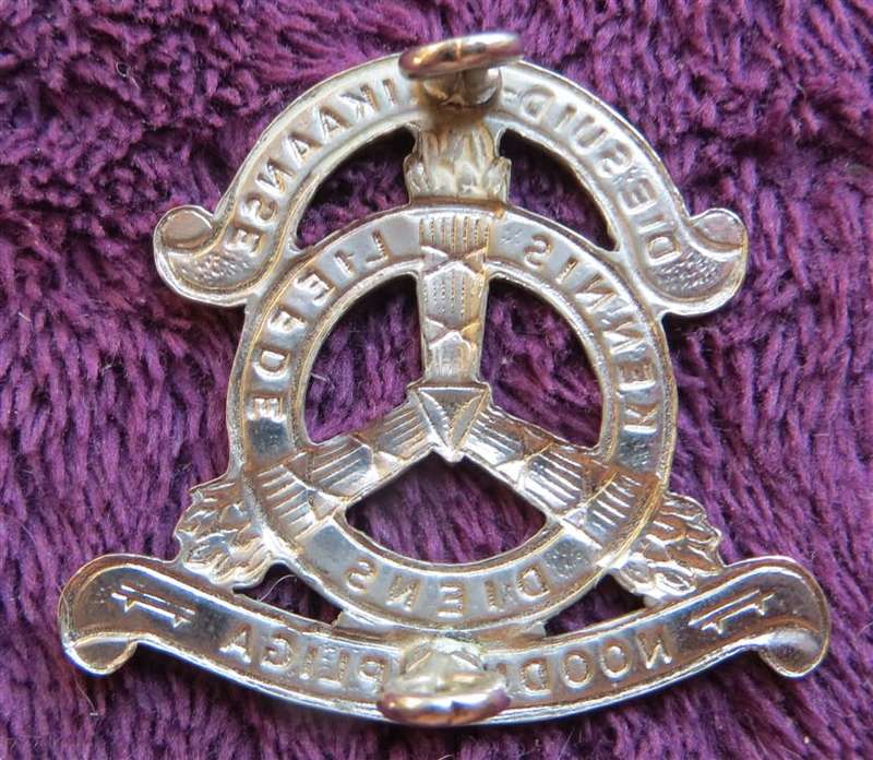The SA Noodhulpliga Badge