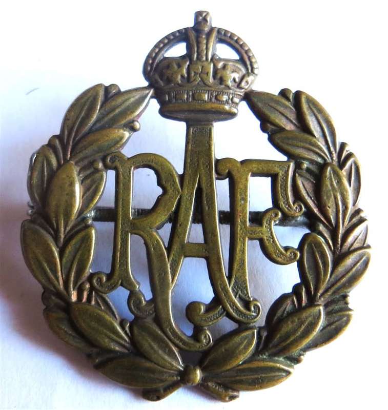 Vintage RAF Royal Air Force Badge with  Pin repair