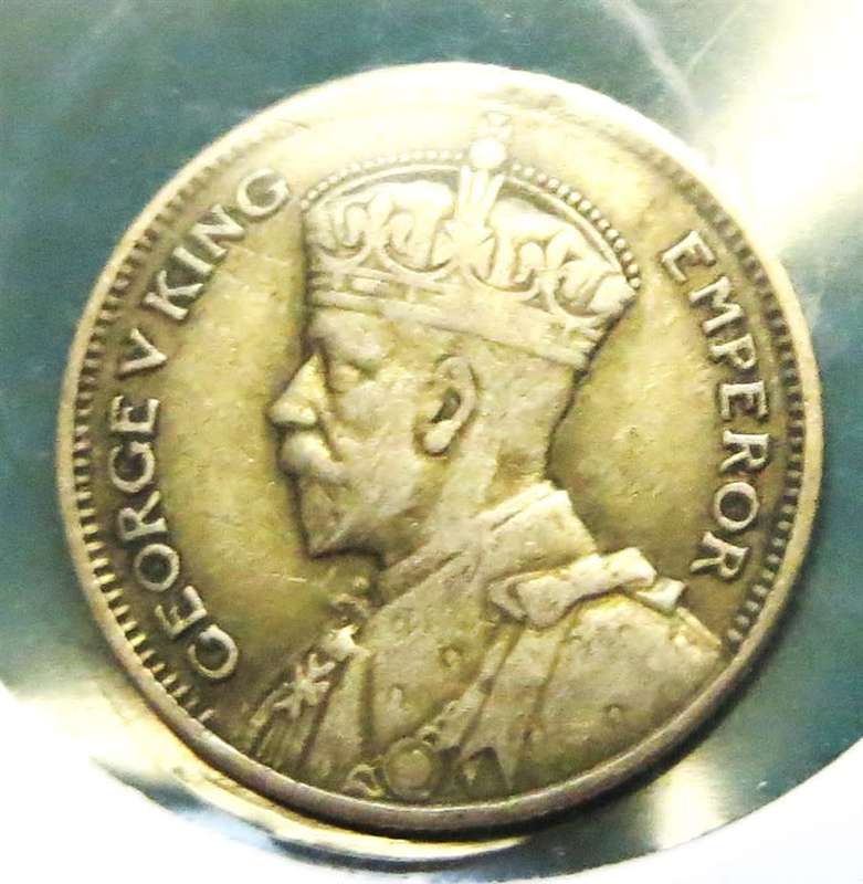 1933 New Zealand SILVER Sixpence 6d