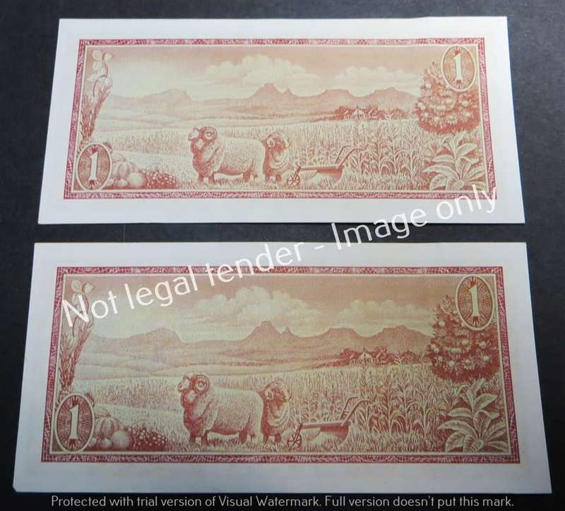 2 x TW de Jongh Consecutive No`s 3rd issue R1 Notes