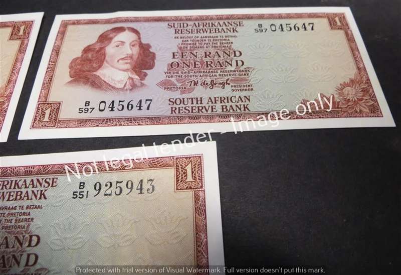 3 x TW de Jongh 3rd issue R1 Notes - 1 Bid