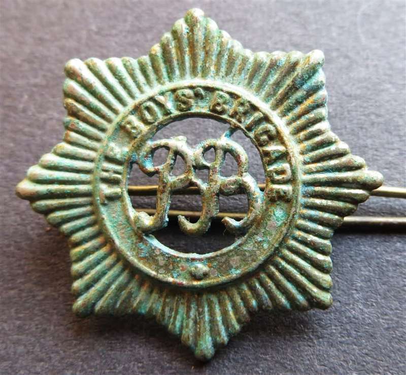 Boys Brigade Field Service Cap Badge