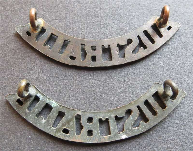 2 x Australian Army / Corps Shoulder Titles