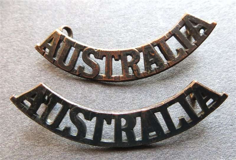 2 x Australian Army / Corps Shoulder Titles