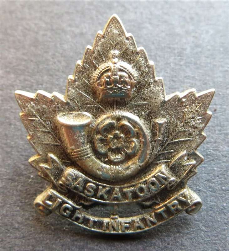 Saskatoon Light Infantry Shoulder Badge