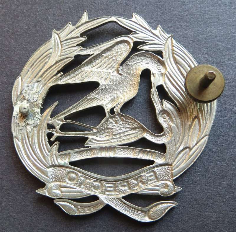 SA Army First City Regiment Glengarry Pipers Badge.SCARCE