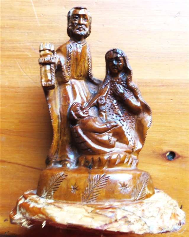 Wood Carving - Baby Jesus , Mary & Joseph - Well done , Below base damaged