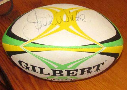 $$ CRAZY START $$ JAKE WHITE SIGNED BALL**SHARKS & ex BOK COACH**