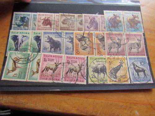 SA UNION ANIMAL SET OF STAMPS ON CARD  - **R1 START**