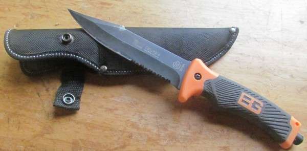 LARGE SOLID BLADE BG KNIFE +-300mm USED @R1 START@ LOW POSTAGE