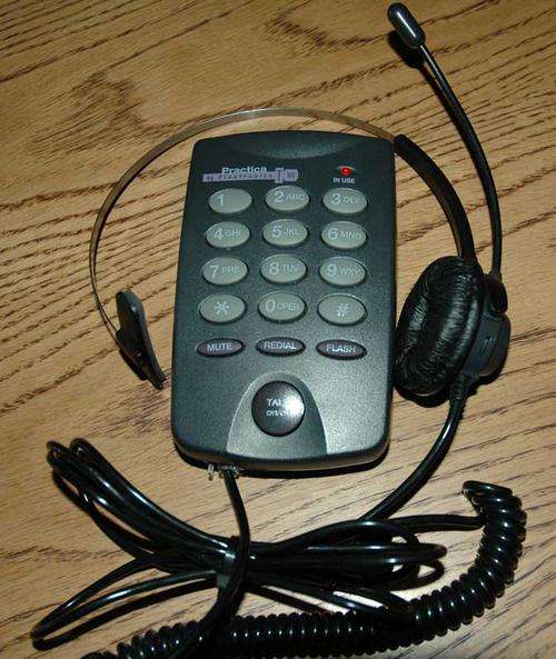 Plantronics T100 Handsfree Mini Telephone complete with Headset  !