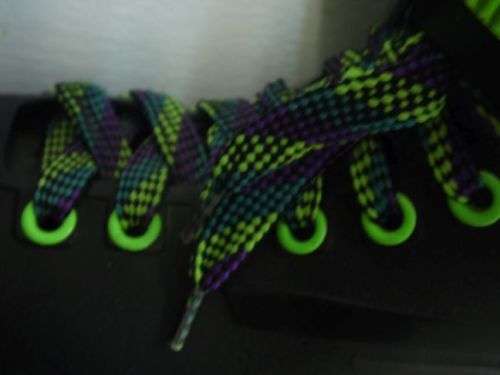 Famous DRAGONPHANTON roller blades