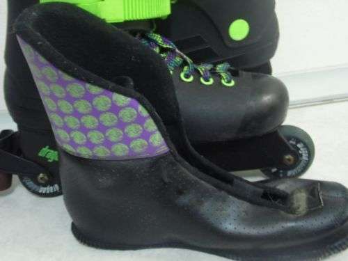 Famous DRAGONPHANTON roller blades