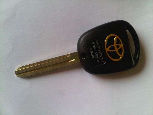 TOYOTA 2-BUTTON REMOTE CASING