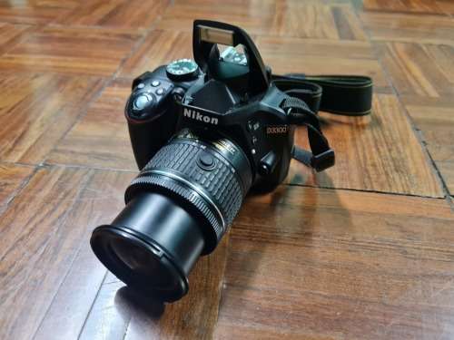 Nikon D3300 with 18-55mm Lens and Bag