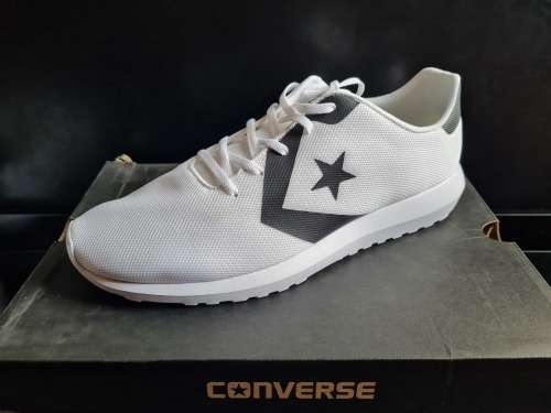 Converse Shoes ASM5 White Size UK 9