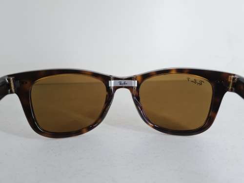Ray-Ban Wayfarer Folding Sunglasses RB4105