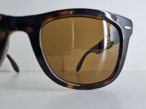 Ray-Ban Wayfarer Folding Sunglasses RB4105