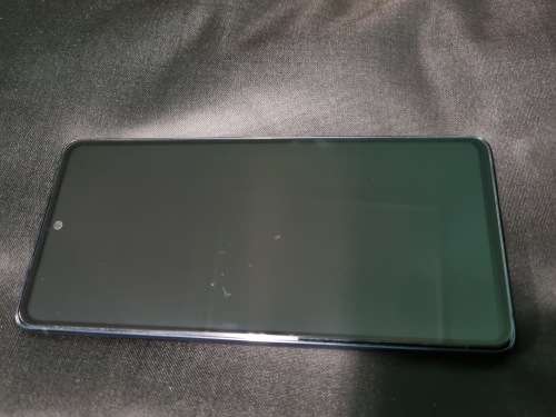 Samsung Galaxy S20 FE (No Charger)