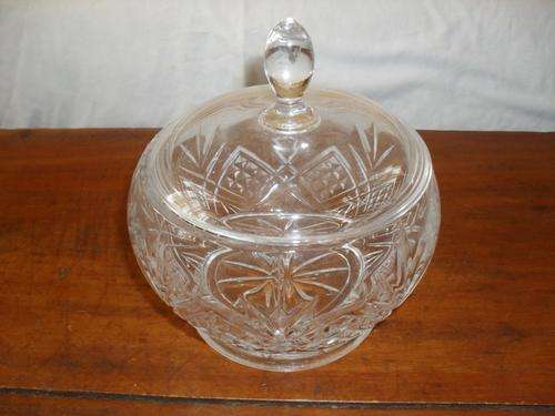Beautiful Dressing Table Bowl with Lid.