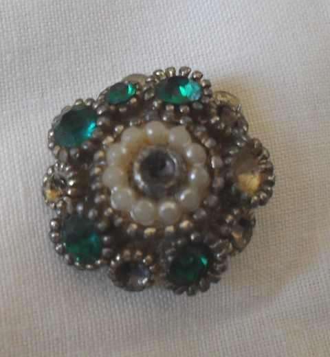 Beautiful Vintage Brooch.