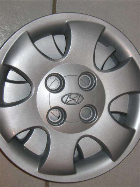 !!!!!! Bargain!!!!!!! Hyundai Getz 13" J6 Wheel Covers ( 4 )