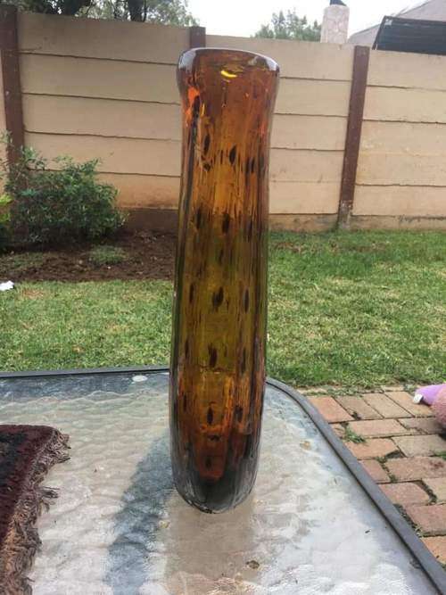 Two stunning Murano Artglass Teardrop Leopard vases
