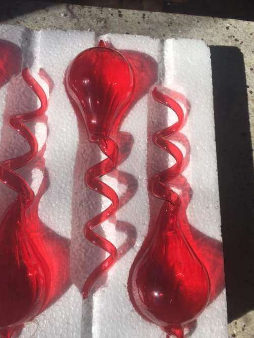 Exquisite Red Murano art glass spiral bauble never used