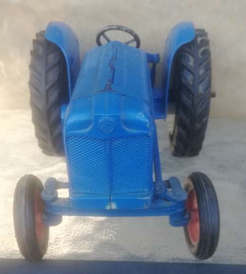 RARE CHAD VALLEY FORDSON MAJOR CLOCKWORK WIND-UP TRACTOR