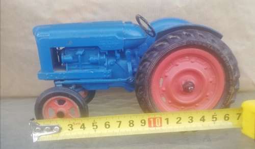 RARE CHAD VALLEY FORDSON MAJOR CLOCKWORK WIND-UP TRACTOR