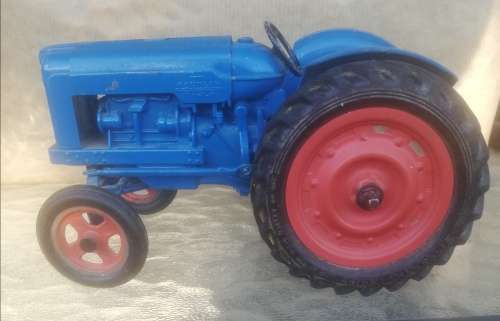 RARE CHAD VALLEY FORDSON MAJOR CLOCKWORK WIND-UP TRACTOR
